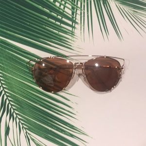 🕶Rose gold polarized sunnies🕶
